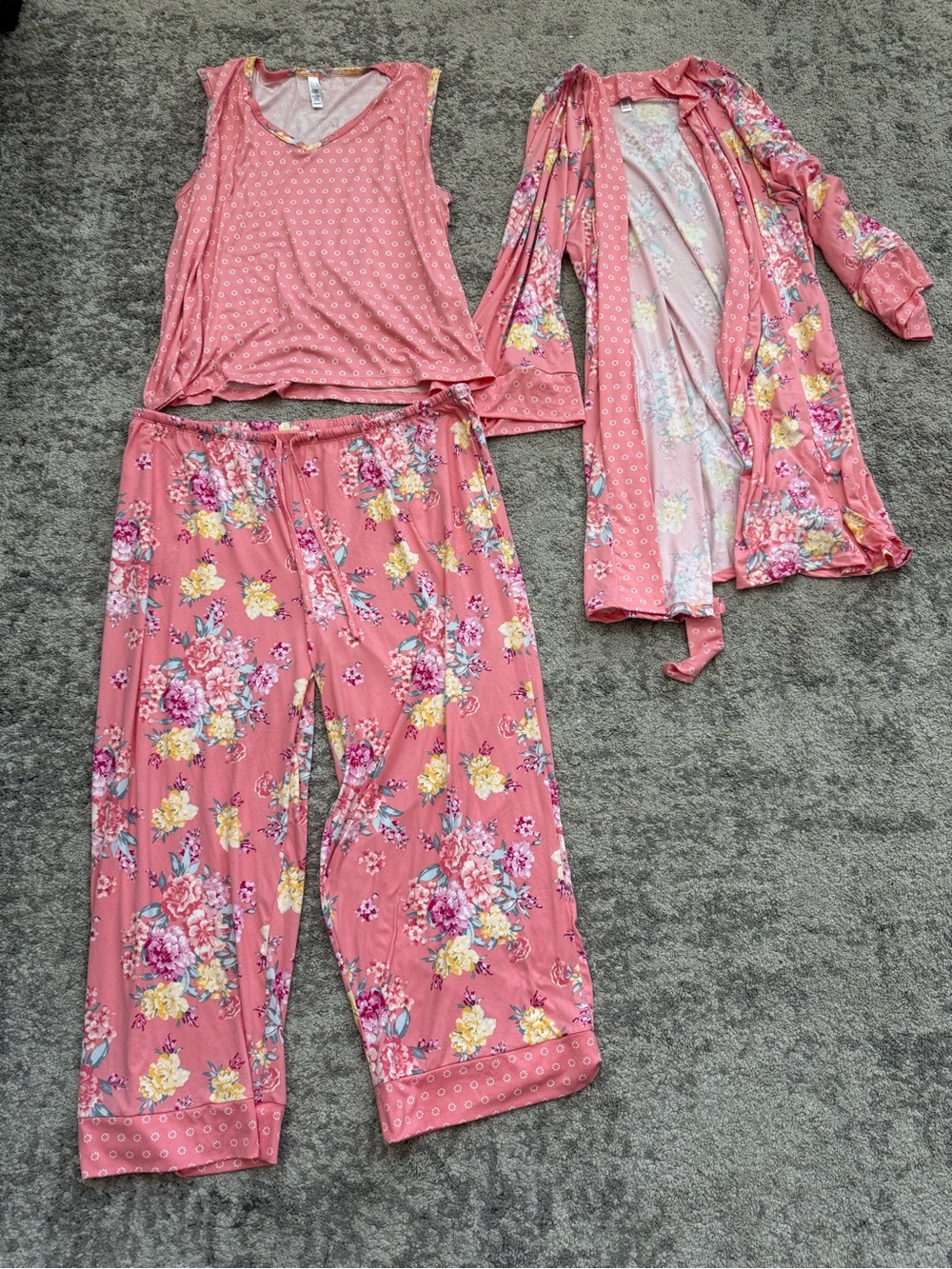 Flora Nikrooz XXL 3 Piece Floral Pajama Lounge Set Robe Tank Pants